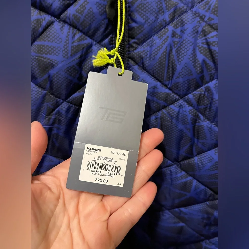 NWT Tek Gear hooded vest sz‎ large - Picture 7 of 7